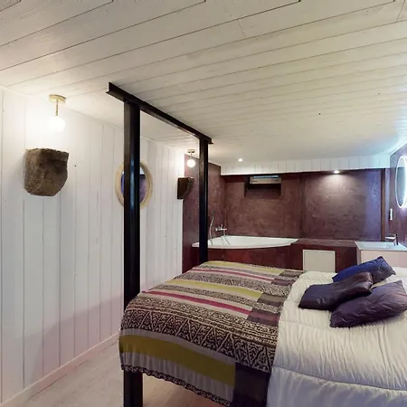 Et Cour Paradis 22 Pers Billard 20 Min בית נופש *