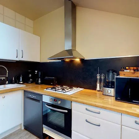 בית נופש Et Cour Paradis 22 Pers Billard 20 Min *