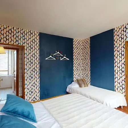 Et Cour Paradis 22 Pers Billard 20 Min *