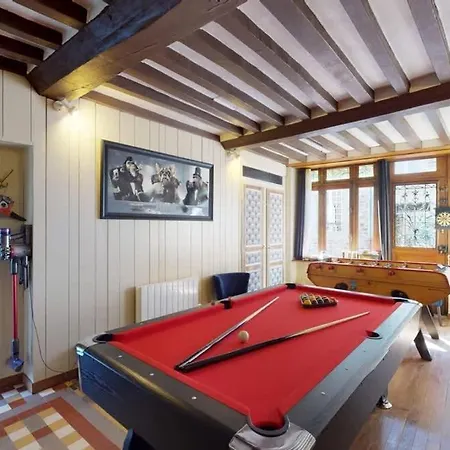 La Clef Decamp Et Cour Paradis 22 Pers Billard 20 Min *