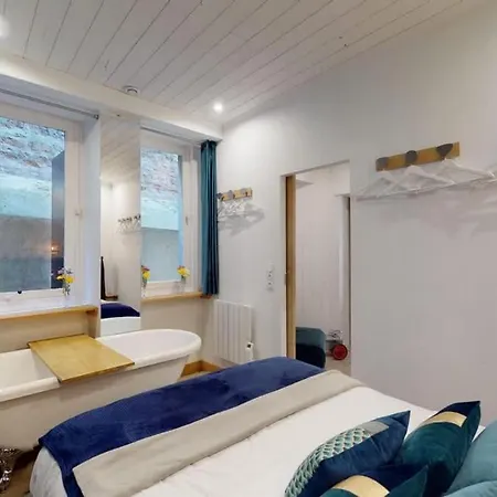 La Clef Decamp Et Cour Paradis 22 Pers Billard 20 Min 度假居