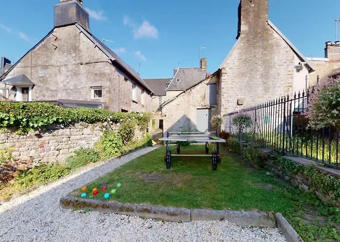 La Clef Decamp Et Cour Paradis 22 Pers Billard 20 Min Holiday home *