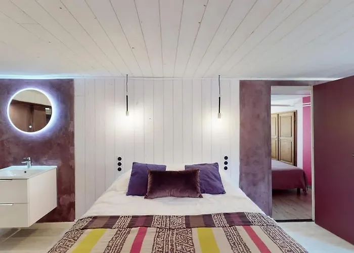 La Clef Decamp Et Cour Paradis 22 Pers Billard 20 Min Holiday home Villedieu-les-Poeles-Rouffigny