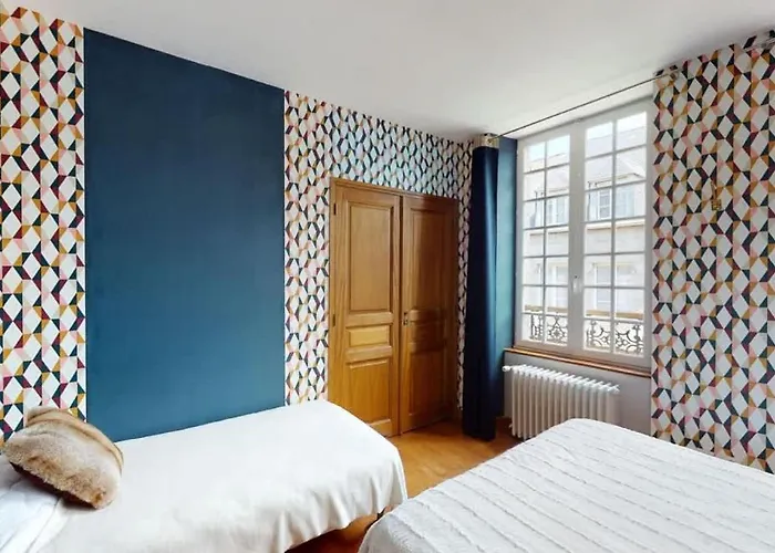 La Clef Decamp Et Cour Paradis 22 Pers Billard 20 Min Holiday home Villedieu-les-Poeles-Rouffigny