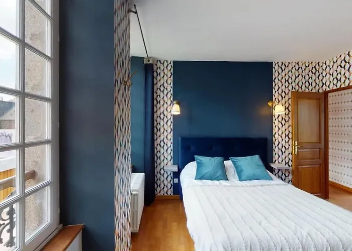 La Clef Decamp Et Cour Paradis 22 Pers Billard 20 Min Holiday home