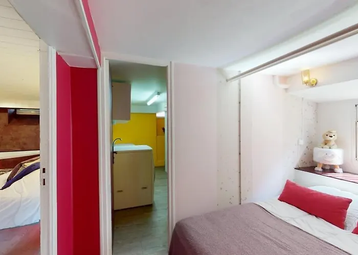 La Clef Decamp Et Cour Paradis 22 Pers Billard 20 Min Holiday home Villedieu-les-Poeles-Rouffigny