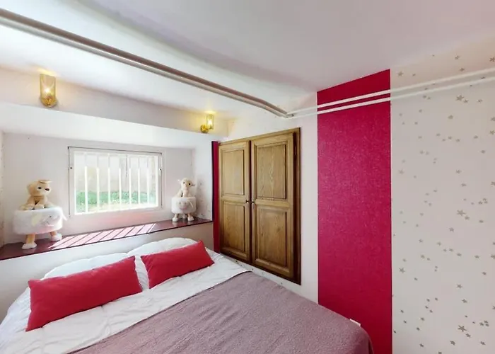 Holiday home La Clef Decamp Et Cour Paradis 22 Pers Billard 20 Min Villedieu-les-Poeles-Rouffigny