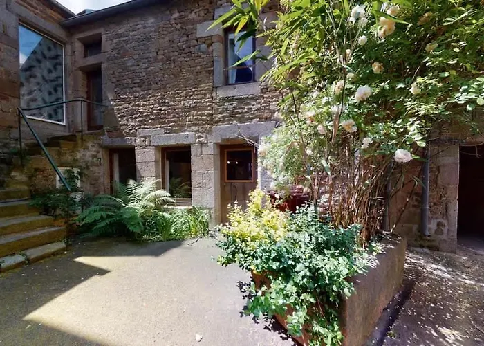 La Clef Decamp Et Cour Paradis 22 Pers Billard 20 Min Holiday home